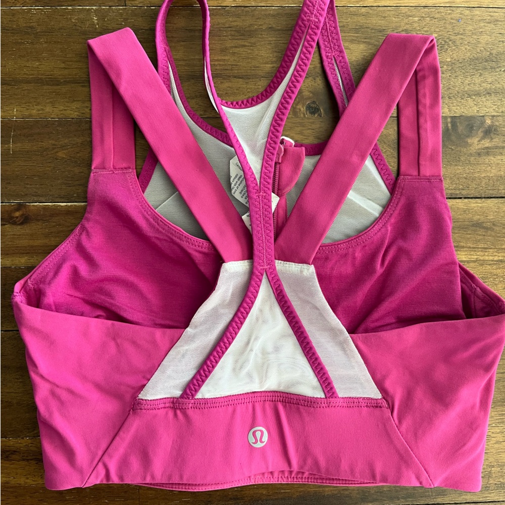 Lululemon Sports Bra Top 4 Like New Magenta
